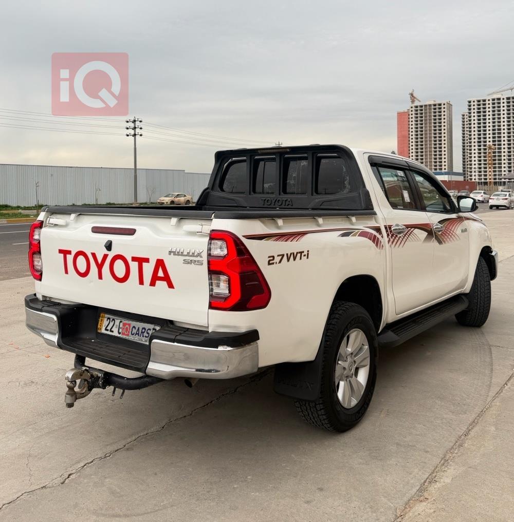 تويوتا هايلوكس